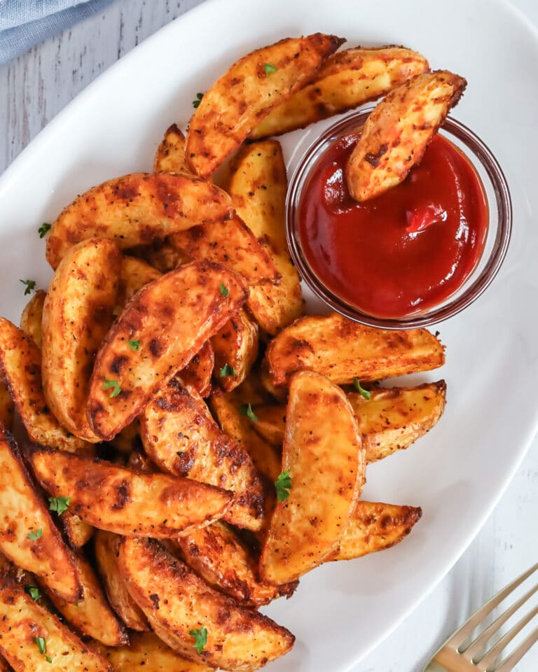 Crispy Potato Wedges (Easy Oven Baked Recipe) | Restaurant Style!