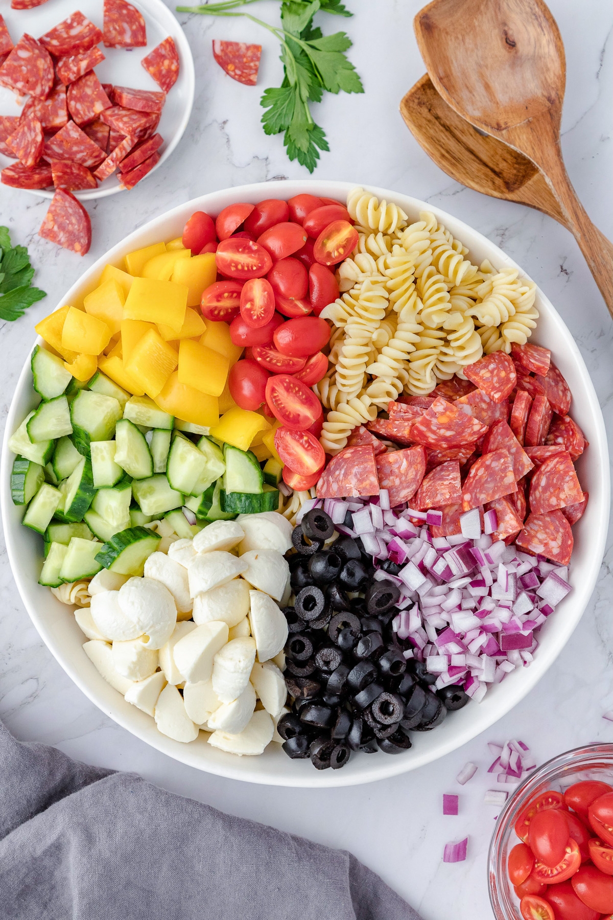 Pasta Salad with Italian Dressing | Easy & Quick Classic Recipe